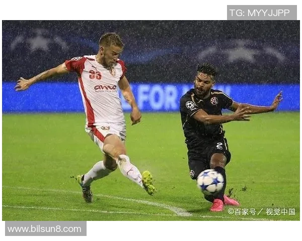 罗森博格与萨格勒的激烈对决揭示足球战术的博弈与魅力